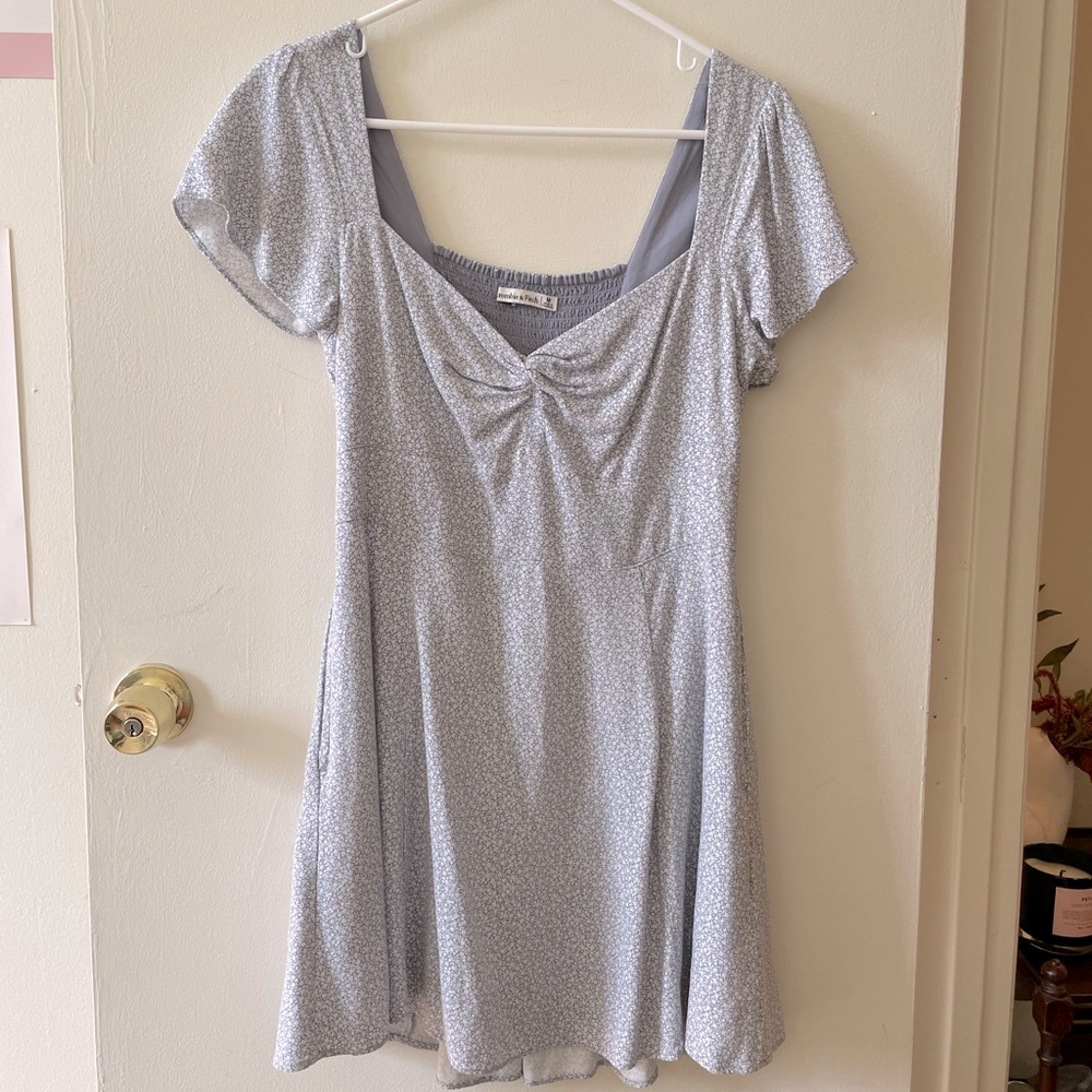 Abercrombie and Fitch dress - sweetheart neckline